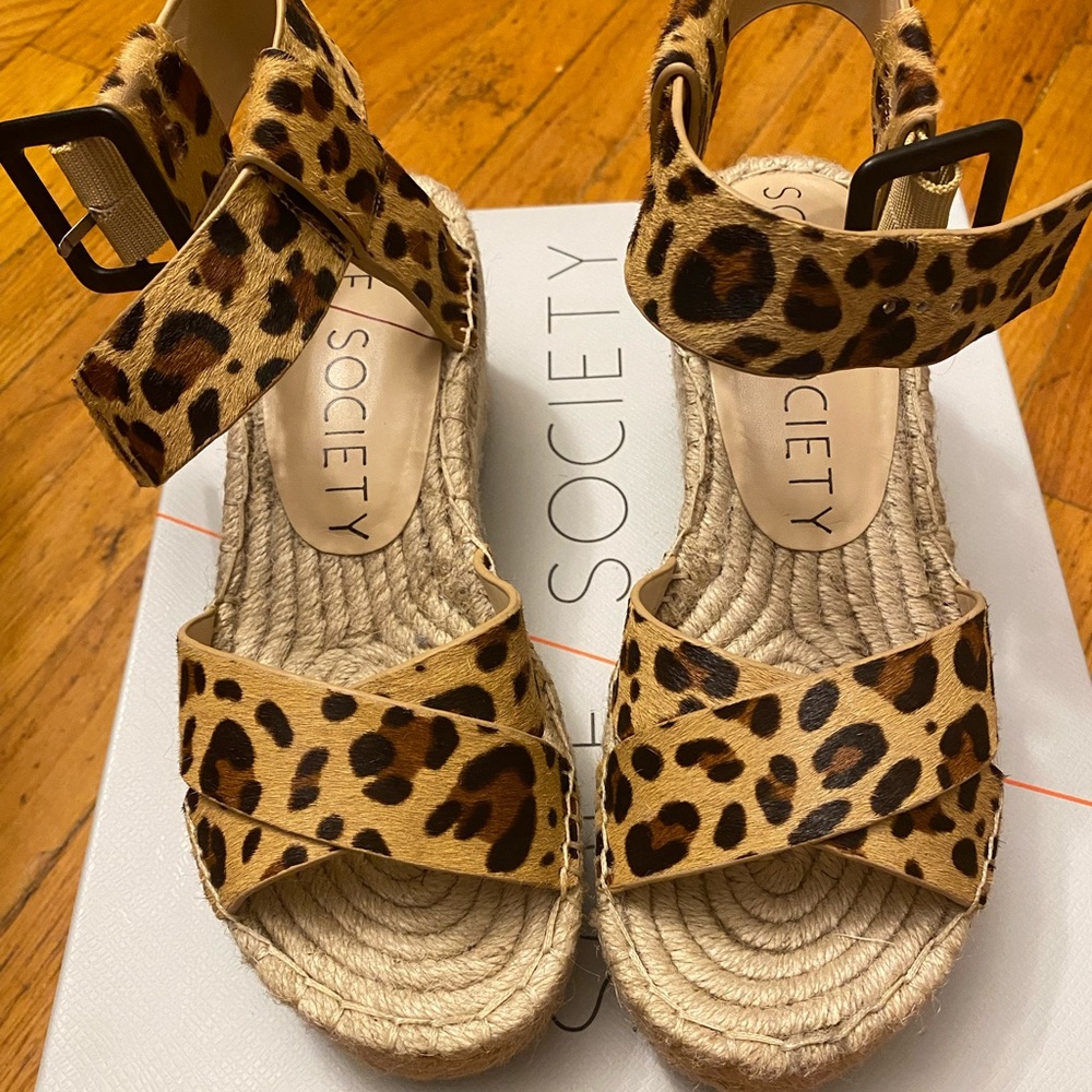 Leopard espadrilles